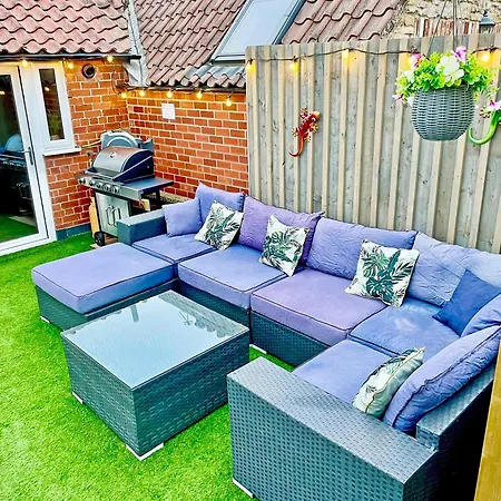 Station View Pickering